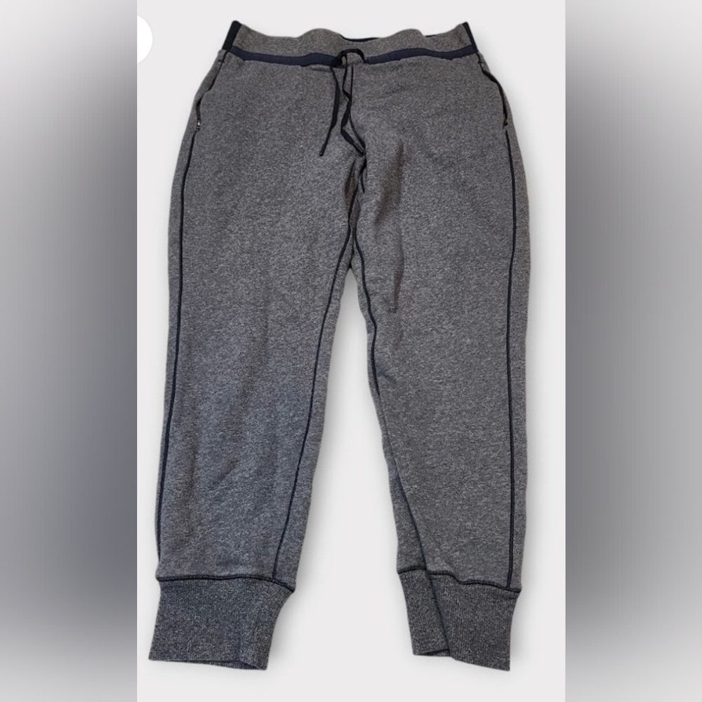 Size 12 - Lululemon Cool & Collected Jogger *28
